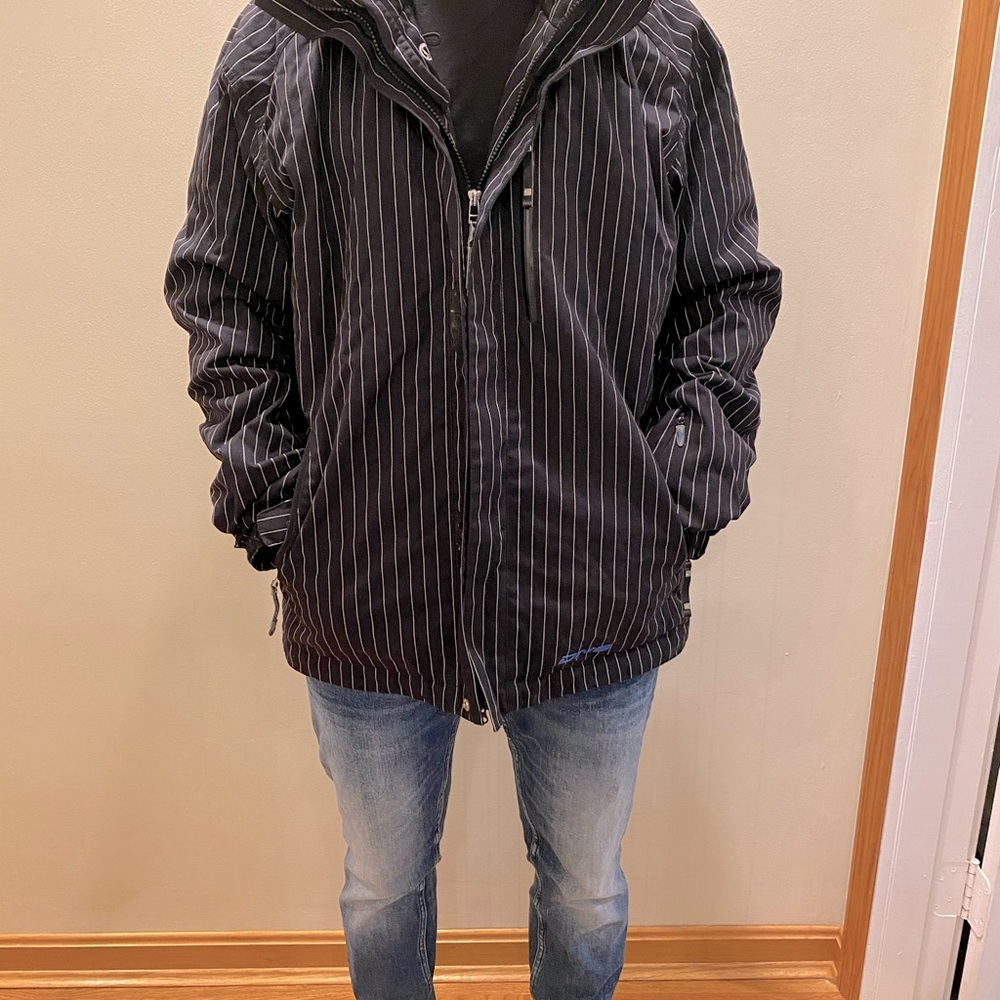Men’s XL Descente Pinstripe Winter/Ski Coat